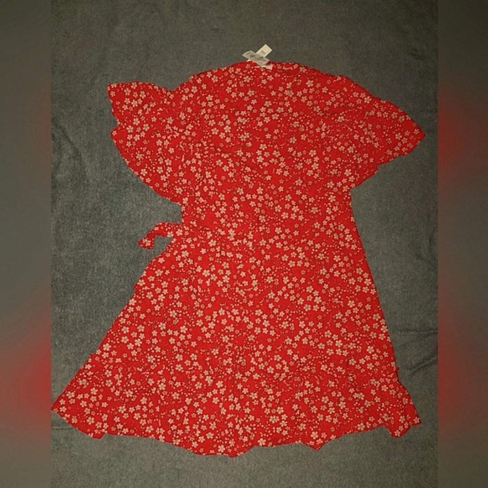 Max Studio Red Floral Asymmetrical Dress